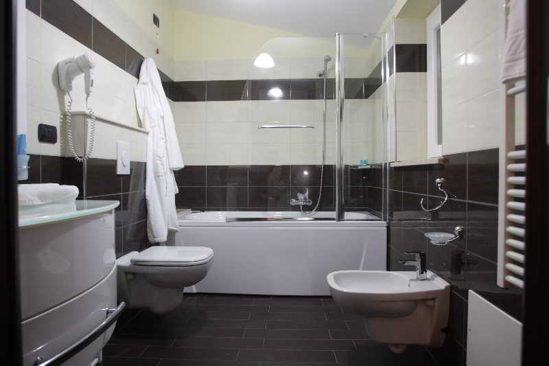 Hotel Paradiso Falerna Buitenkant foto